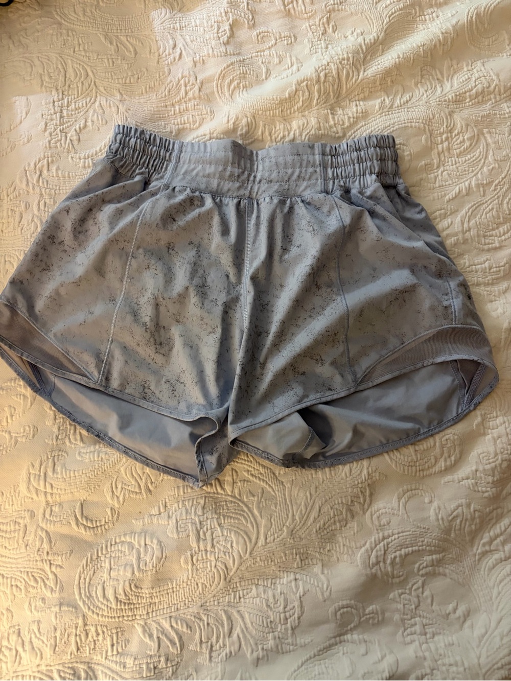 lululemon athletica Dusty Blue Speckled Run Shorts 6
